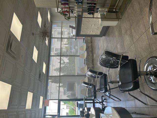 162-42 Cross Bay Blvd - Photo 1