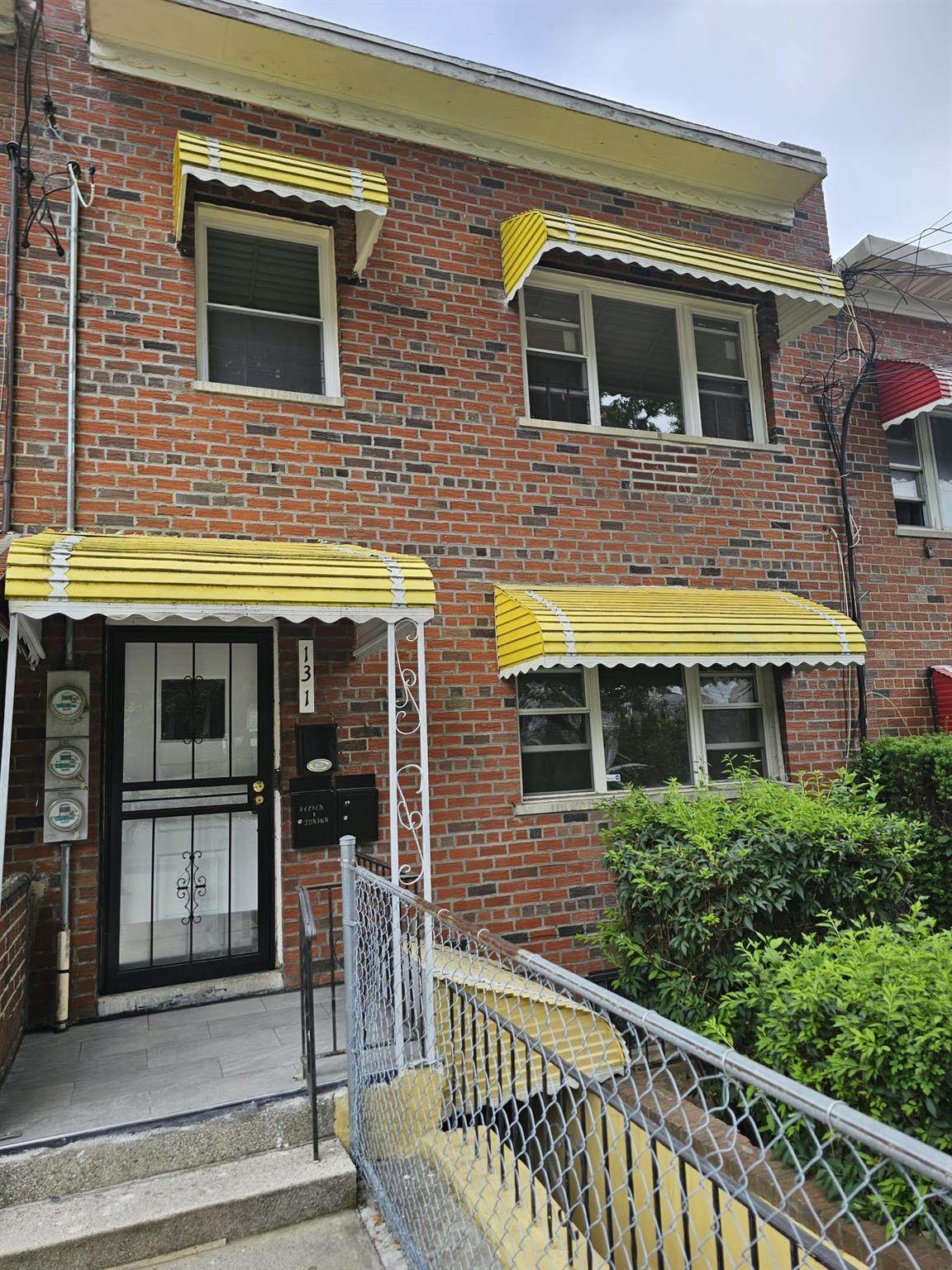 131 14th Avenue - Photo 1