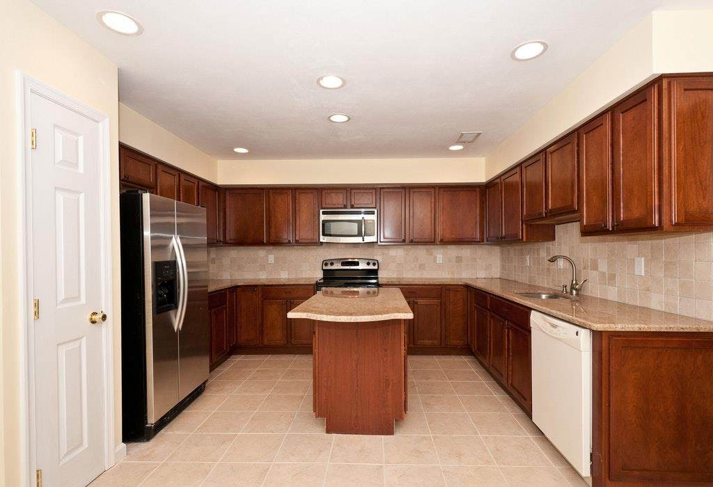 90 Foxwood Drive - Photo 1