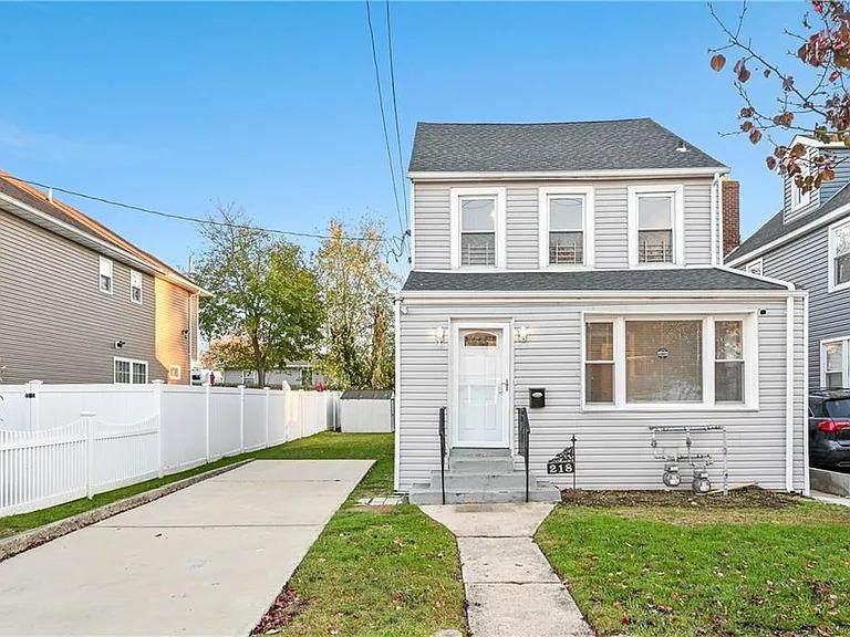 218 Princeton Street - Photo 1