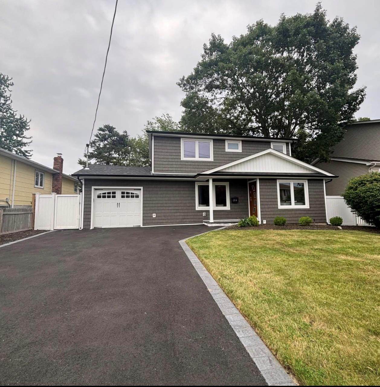 214 Oak Neck Road - Photo 1