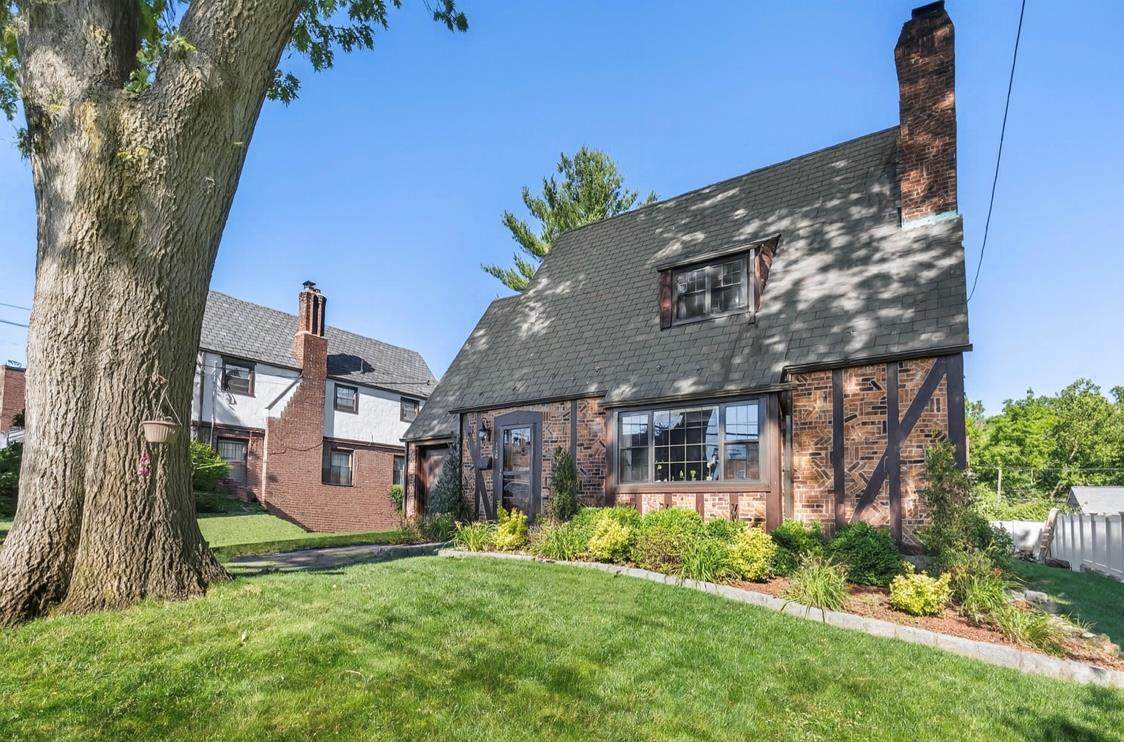 140 Park Drive - Photo 1