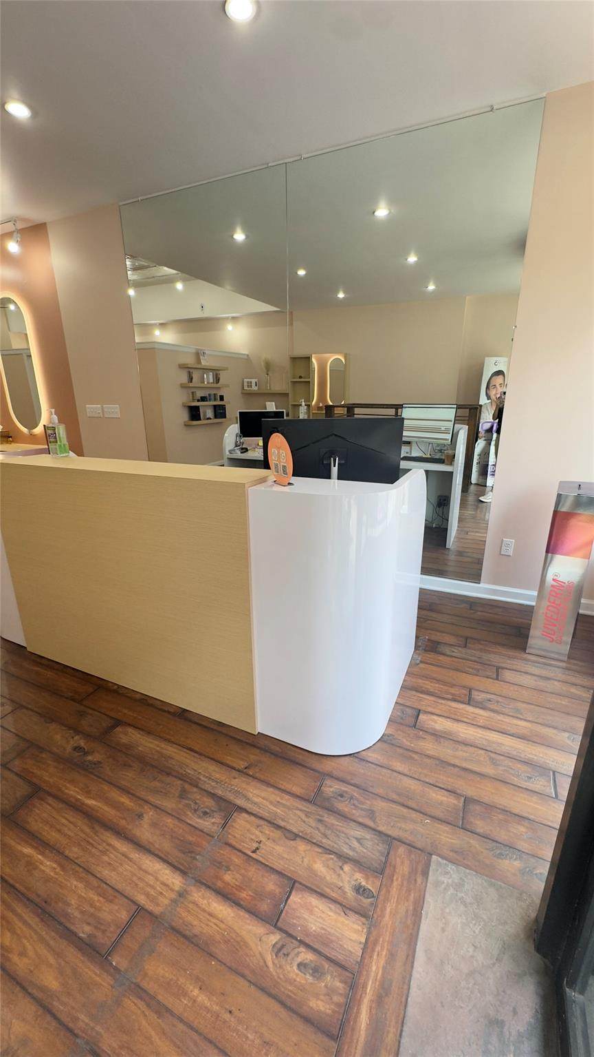 754 Manhattan Avenue - Photo 1