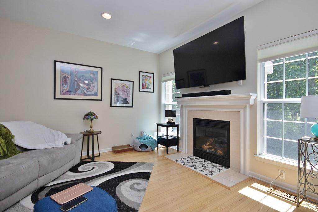 836 Huntington Drive - Photo 1