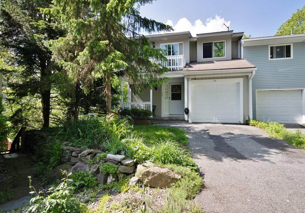 29 Quincy Court - Photo 1