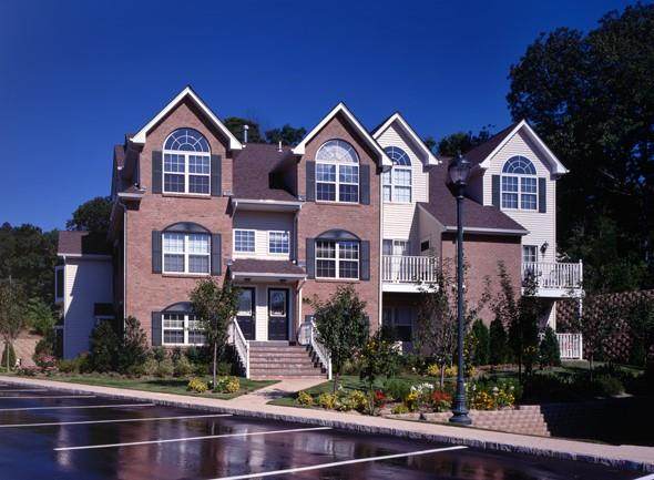 37 Pinnacle Drive - Photo 1