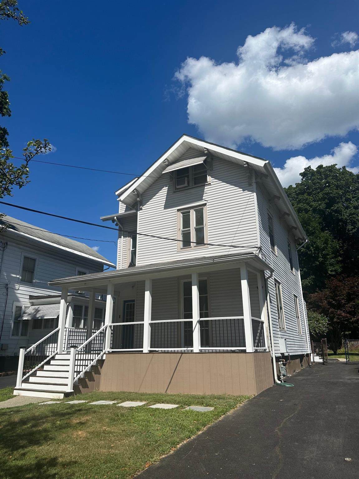 81 Carroll Street - Photo 1