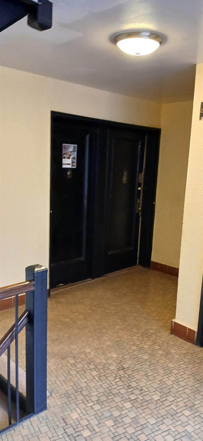 325 E 201 Street - Photo 1