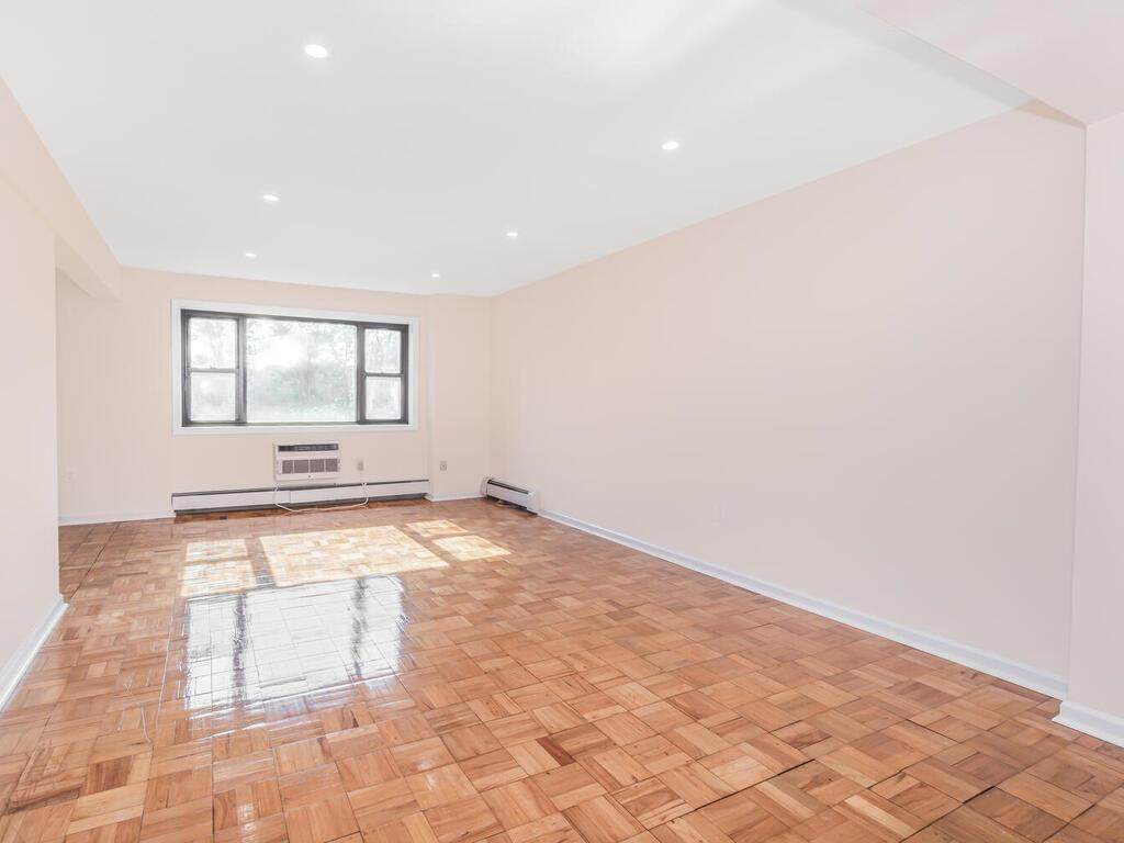 505 Central Ave - Photo 1
