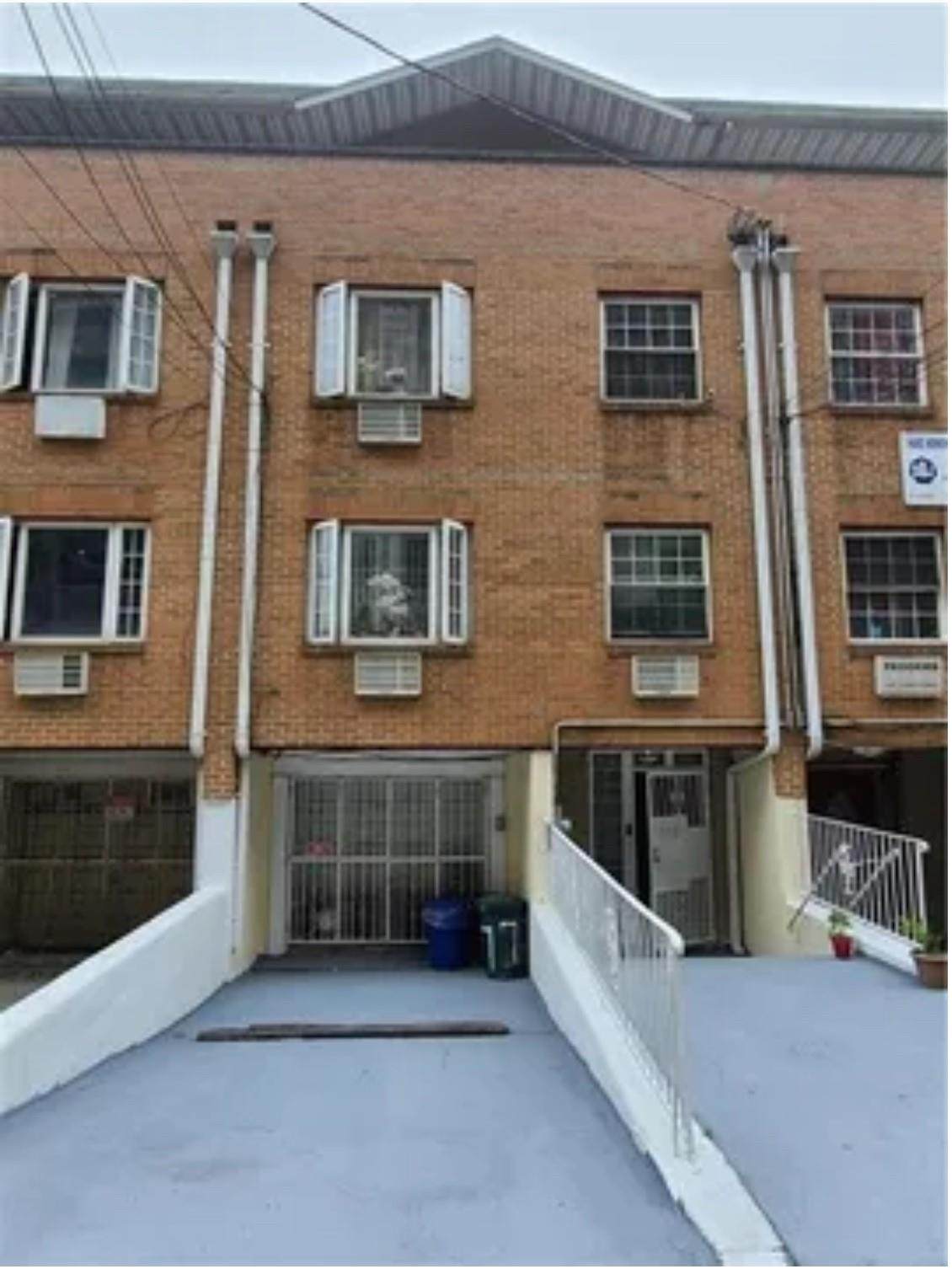 772 Lincoln Avenue - Photo 1