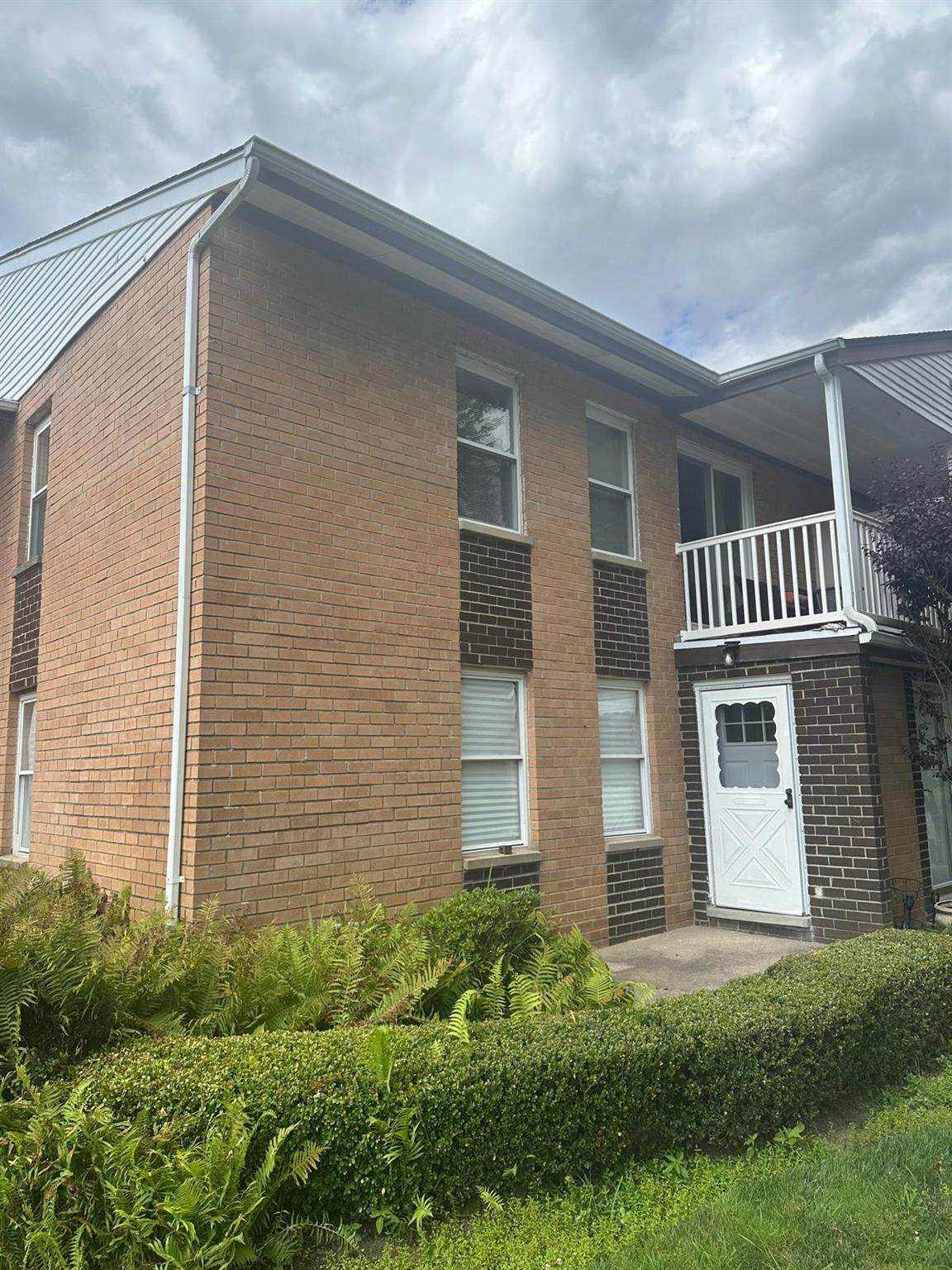 105 Artist Lake Drive - Photo 1