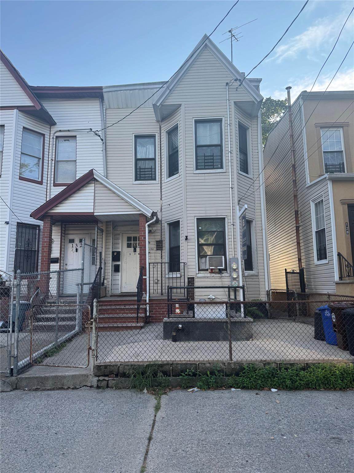 130 Crystal Street - Photo 1