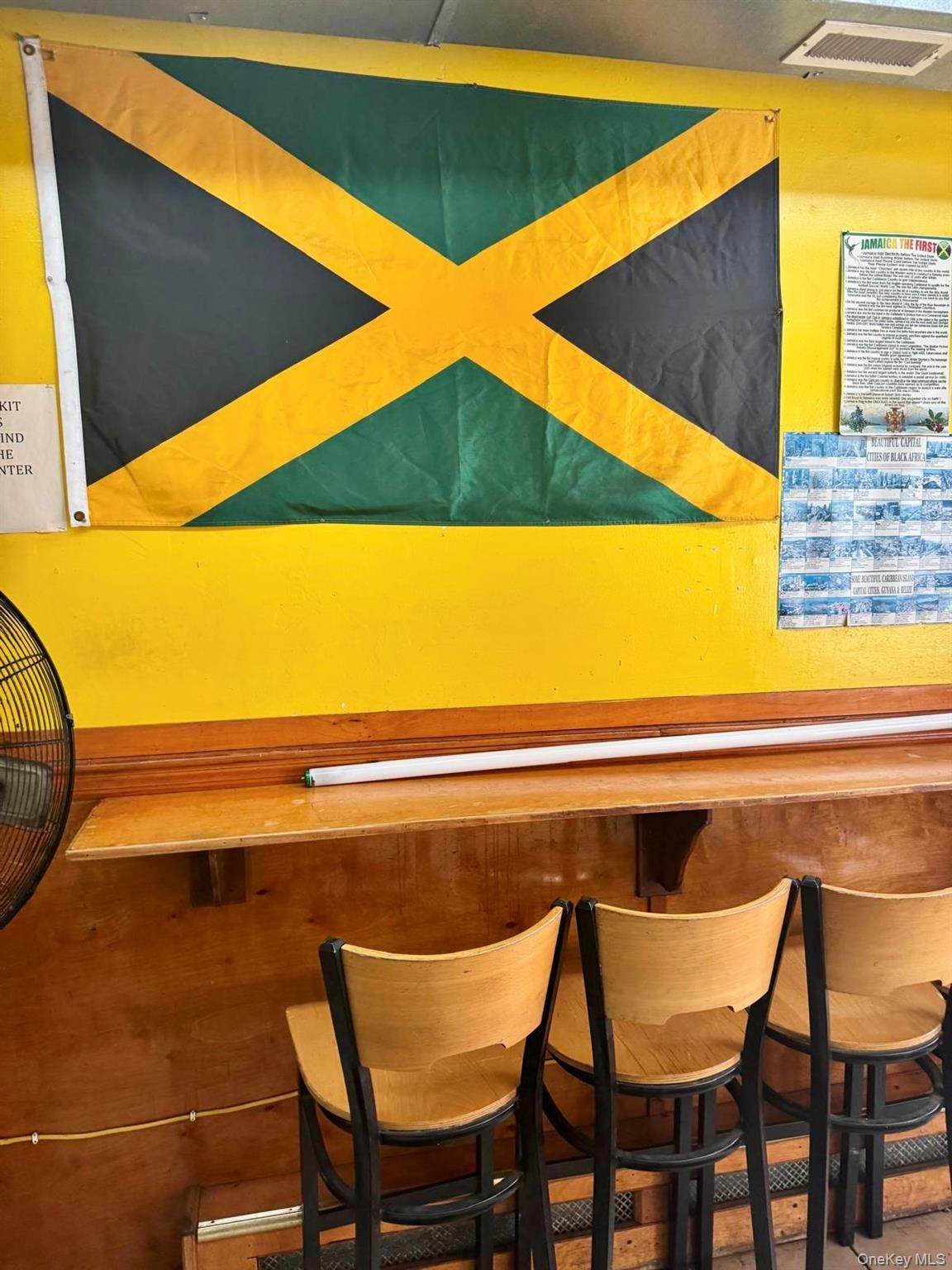 4143 White Plains Road - Photo 1