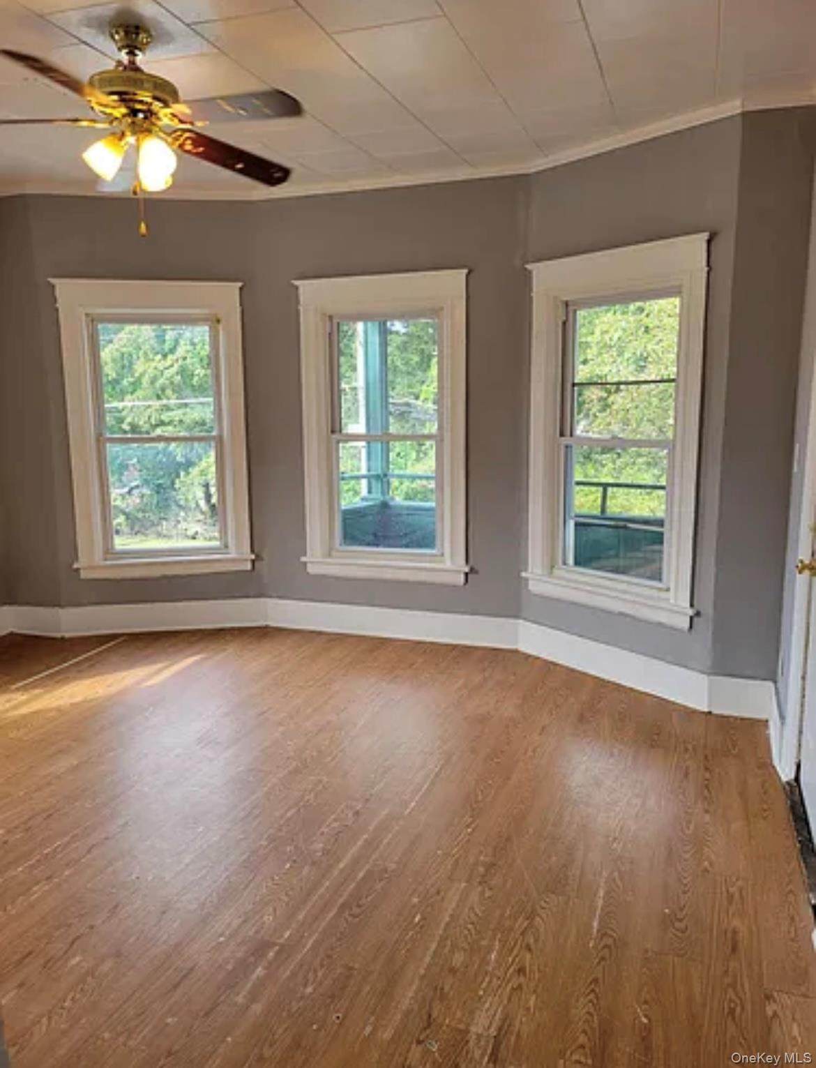 91 Pershing Avenue - Photo 1