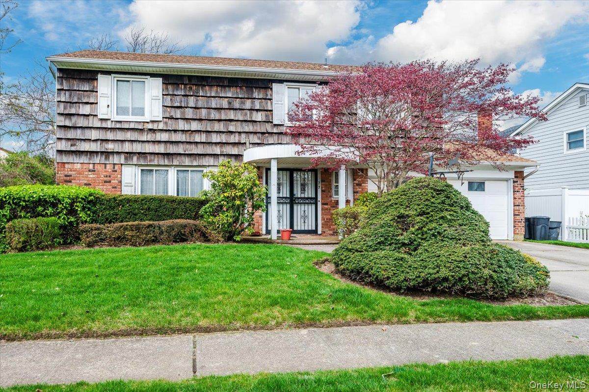 77 Tioga Avenue - Photo 1