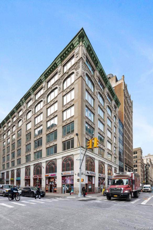 139 Centre Street - Photo 1
