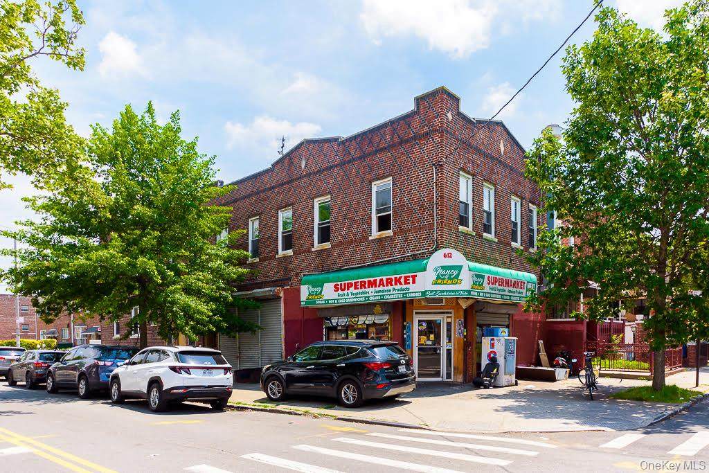 612 Hegeman Avenue - Photo 1