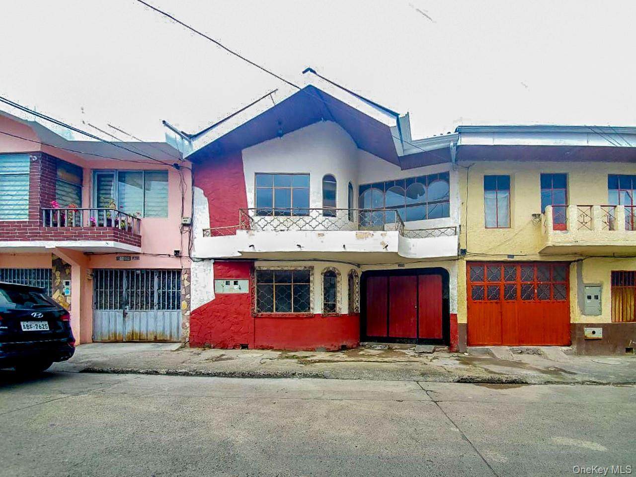 271 C. Escultor Ayabaca, Cuenca, Ecuador - Photo 1