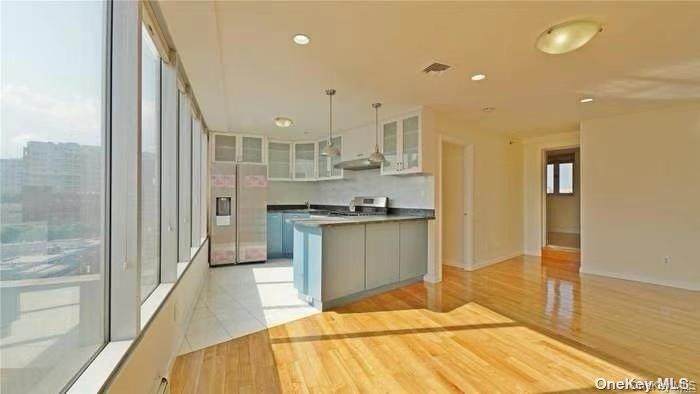 132-03 Sanford Avenue - Photo 1