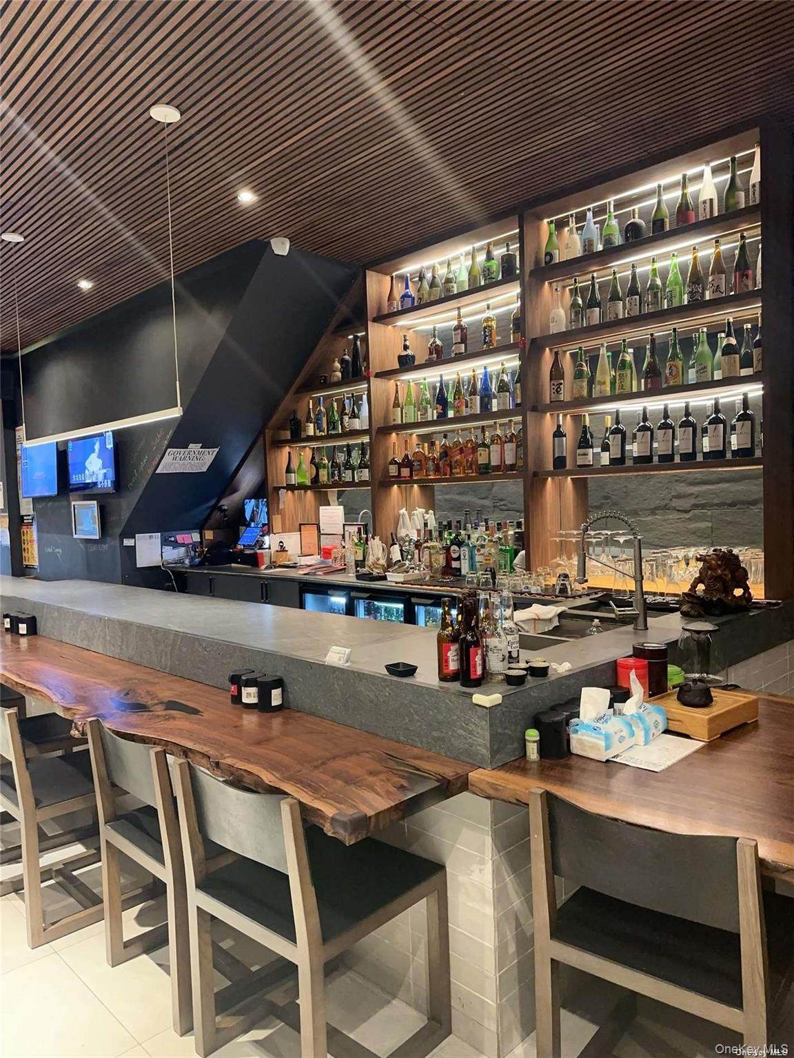 35-30 Farrington Street - Photo 1