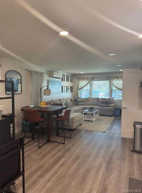 442 Broadway - Photo 1