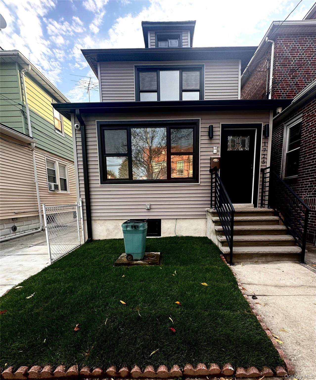 1725 Hone Avenue - Photo 1