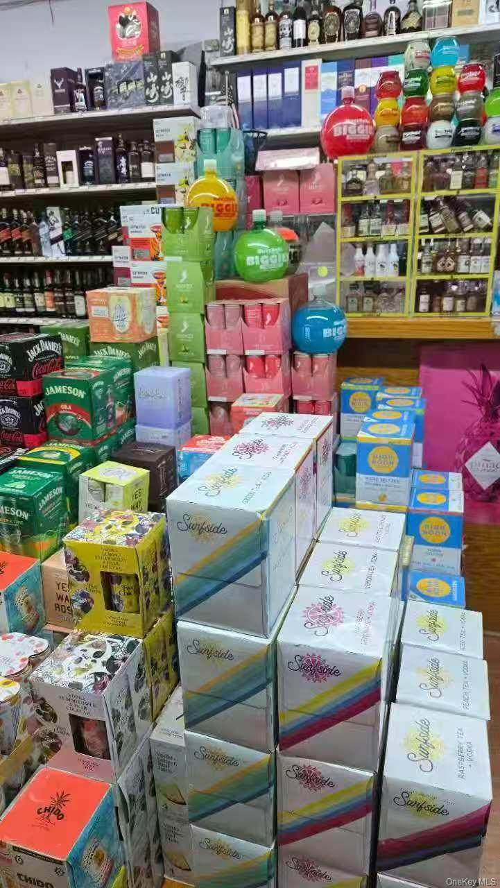 1650 Richmond Avenue - Photo 1