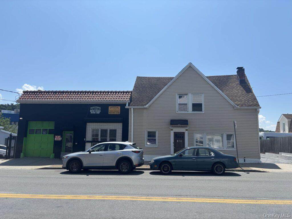 920 Nepperhan Avenue - Photo 1