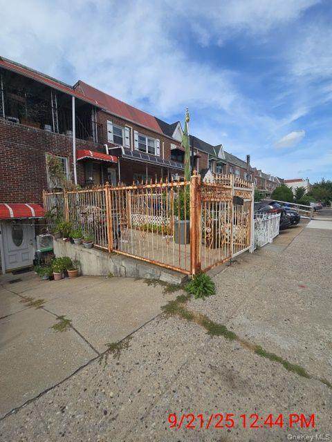 5068 43rd Street - Photo 1