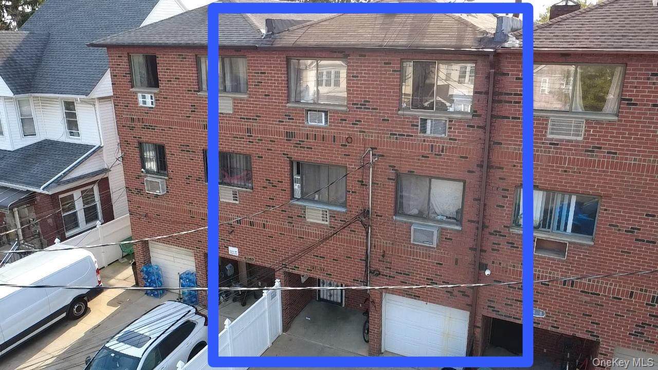 9440 121st Street - Photo 1