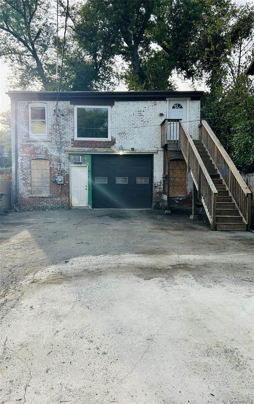 29 City Terrace - Photo 1