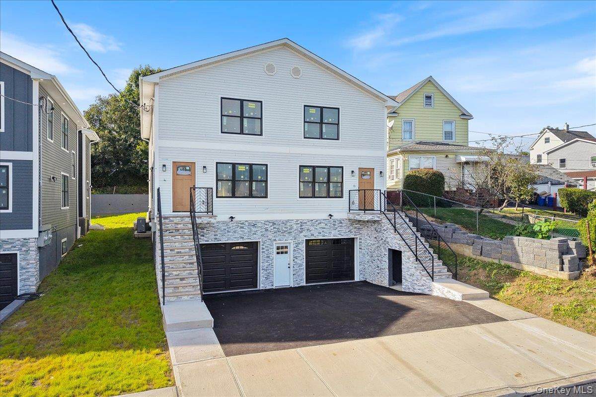 101 Thurton Place - Photo 1