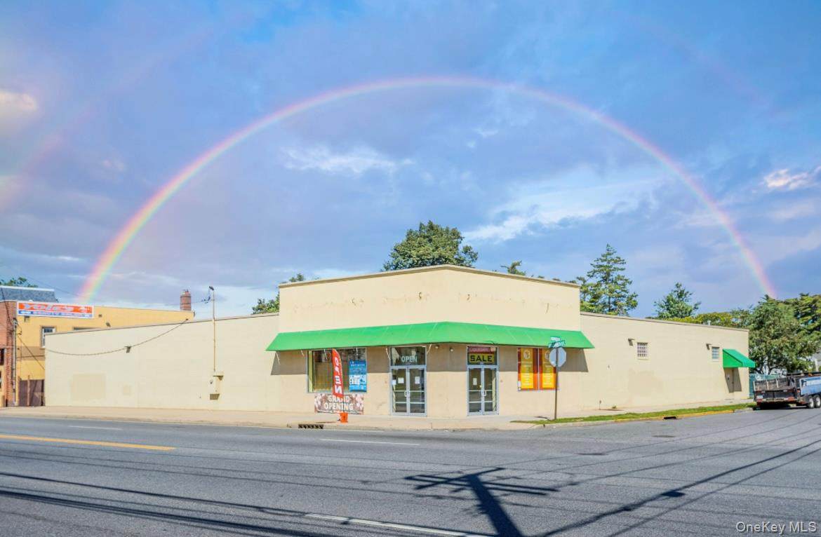 555 Greenwich Street - Photo 1