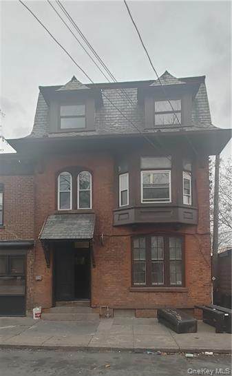 119 Clark Street - Photo 1