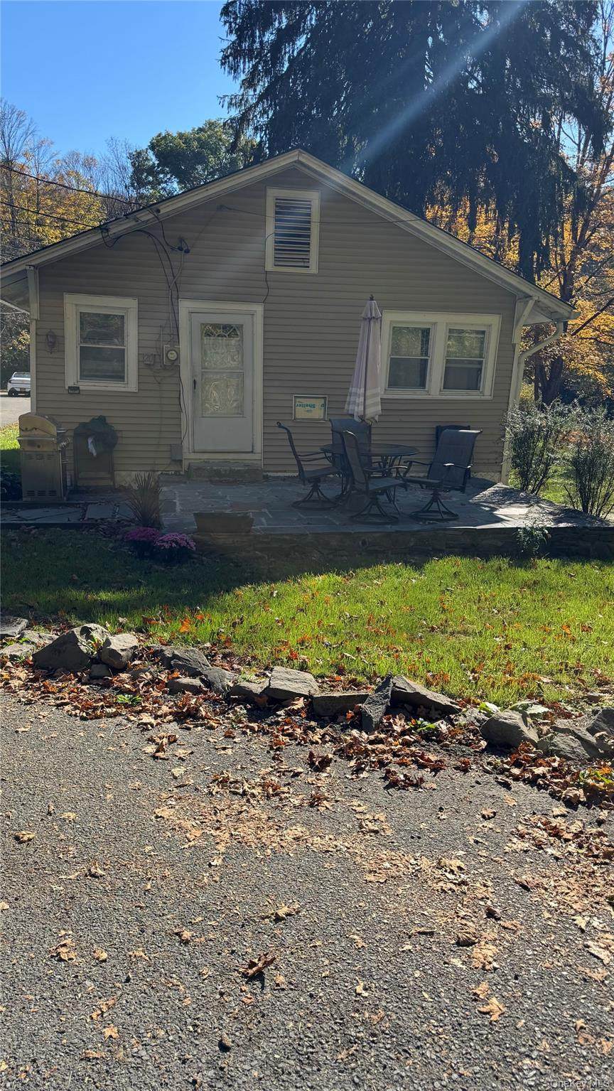 18 Blue Heron Lane - Photo 1