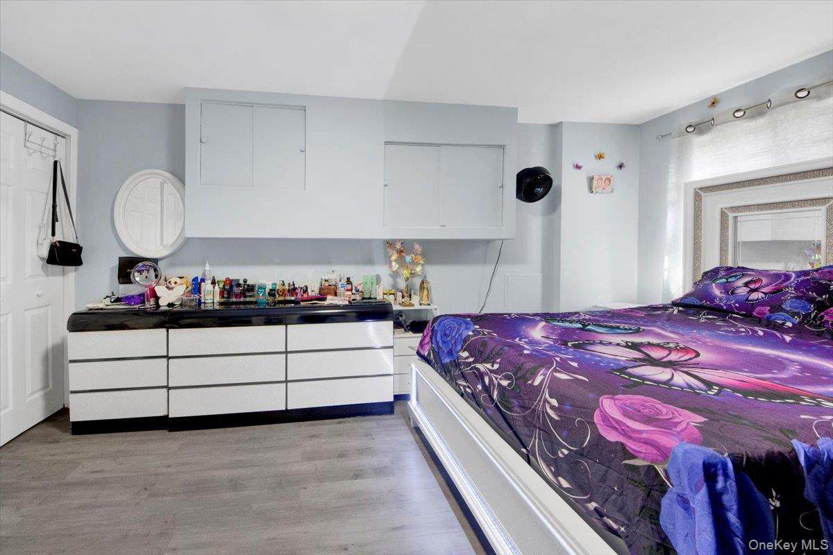 437 Torry Avenue - Photo 1