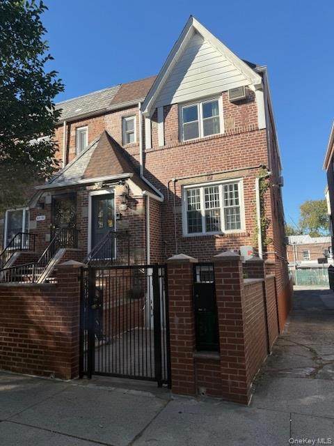 24-30 83 Street - Photo 1