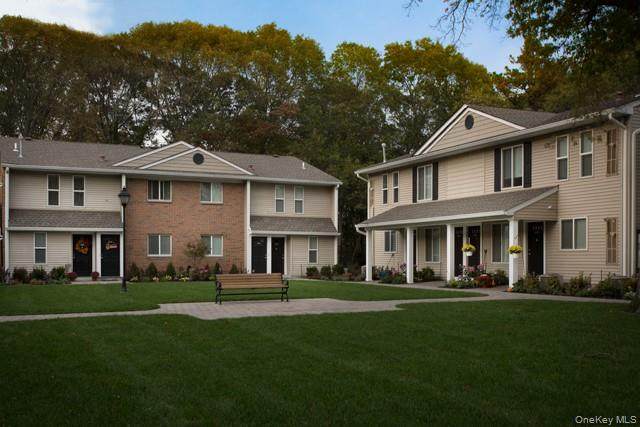 3 Country Club Drive - Photo 1