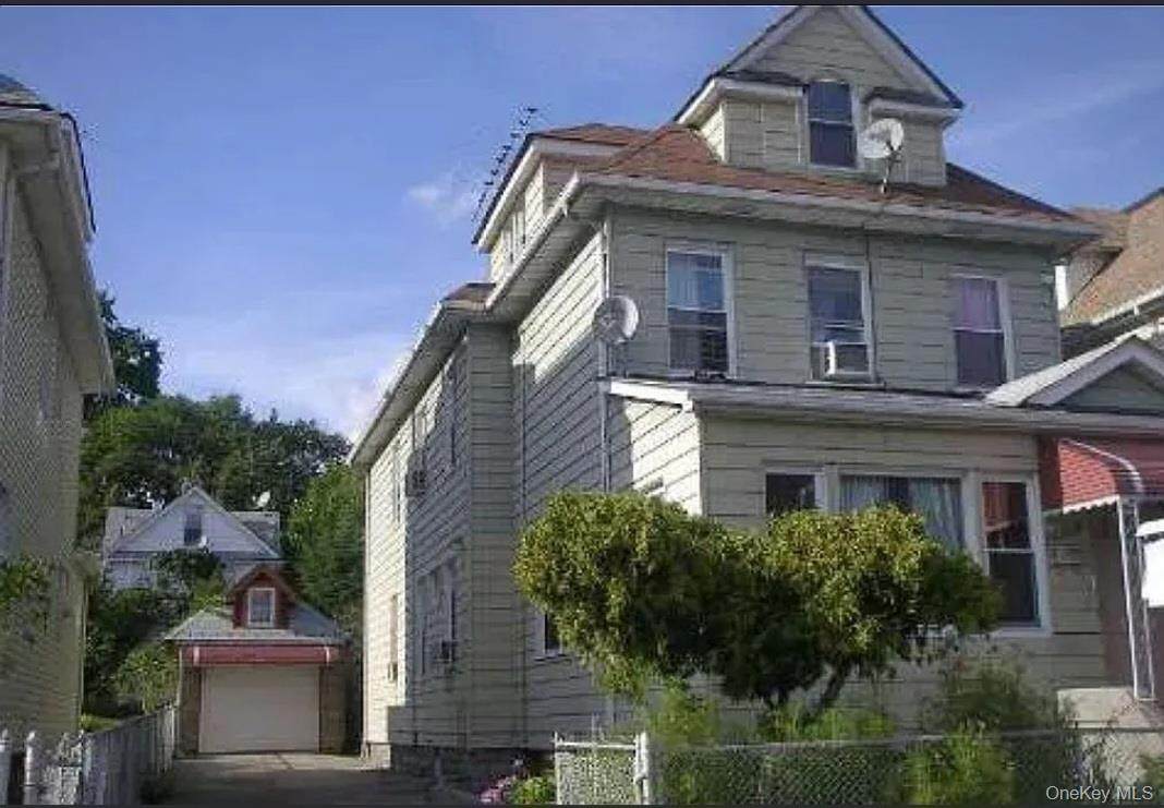 13929 87th Road - Photo 1