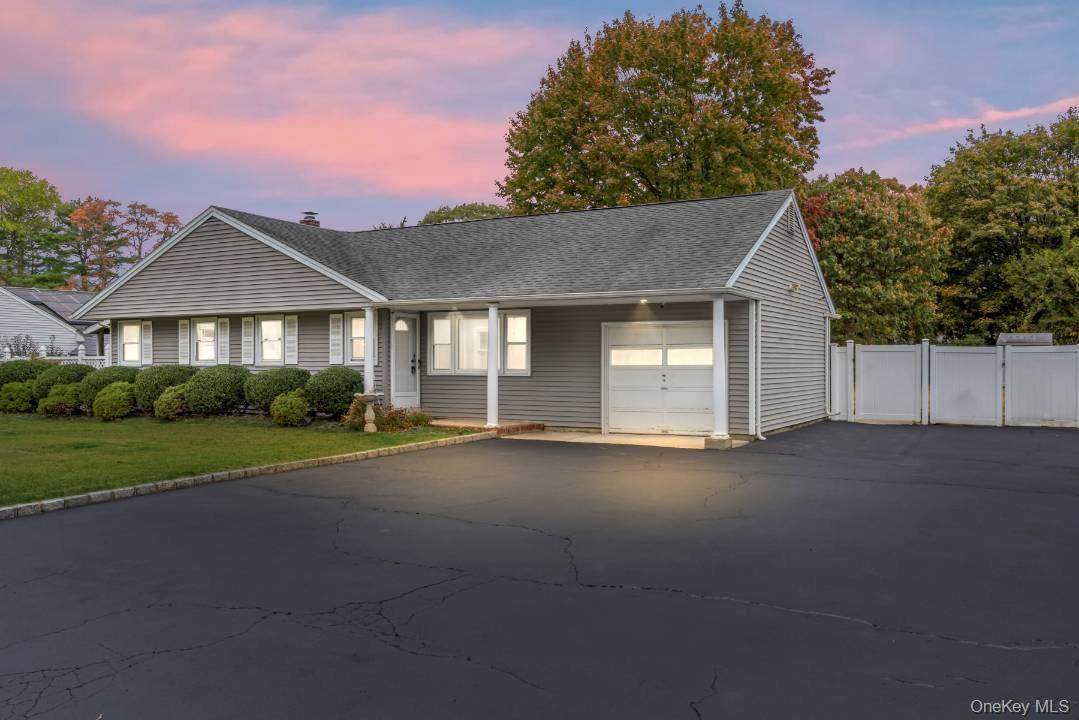 31 Franklin Avenue - Photo 1