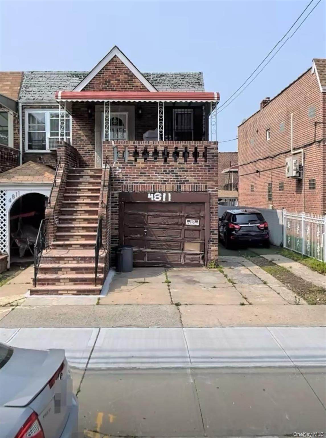 4811 Avenue J - Photo 1