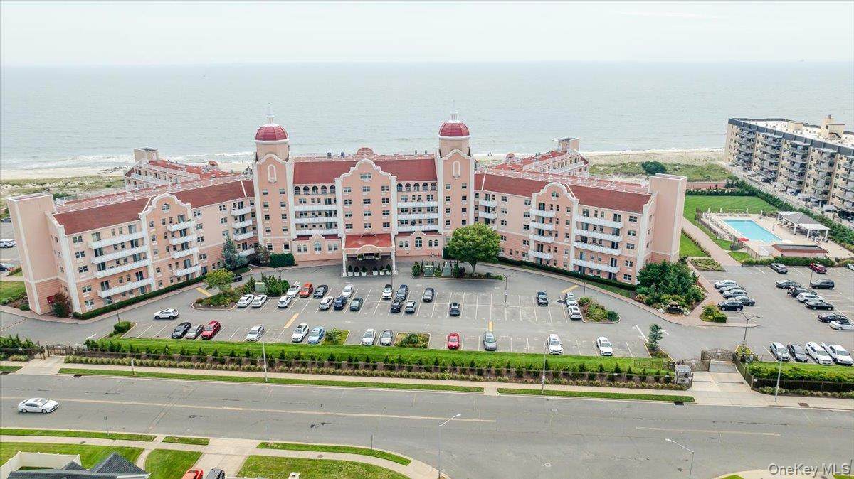 2 Richmond Road - Photo 1