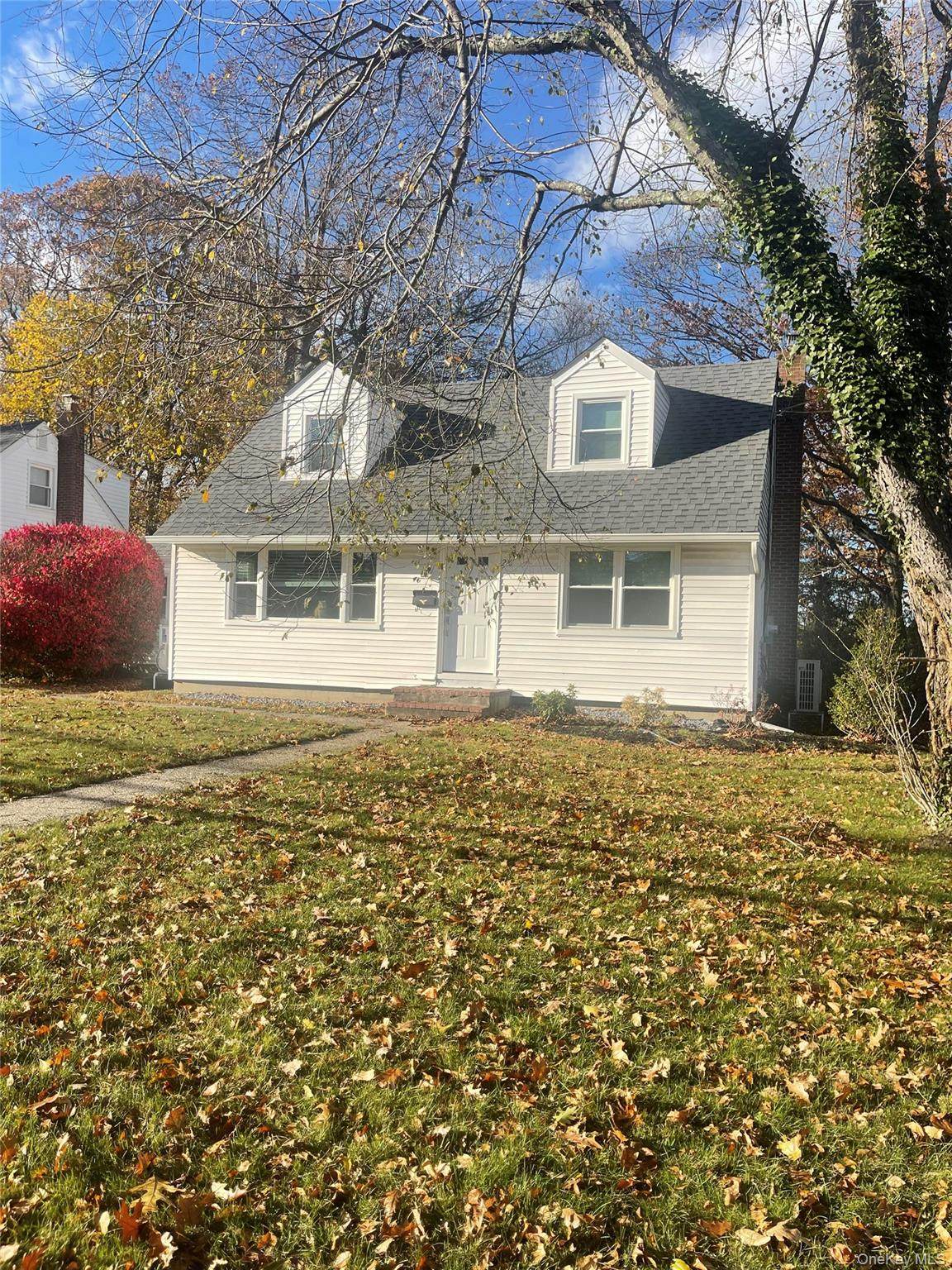 206 Dickinson Avenue - Photo 1