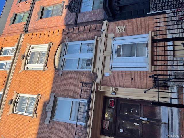 689 & 693 Beck Street - Photo 1