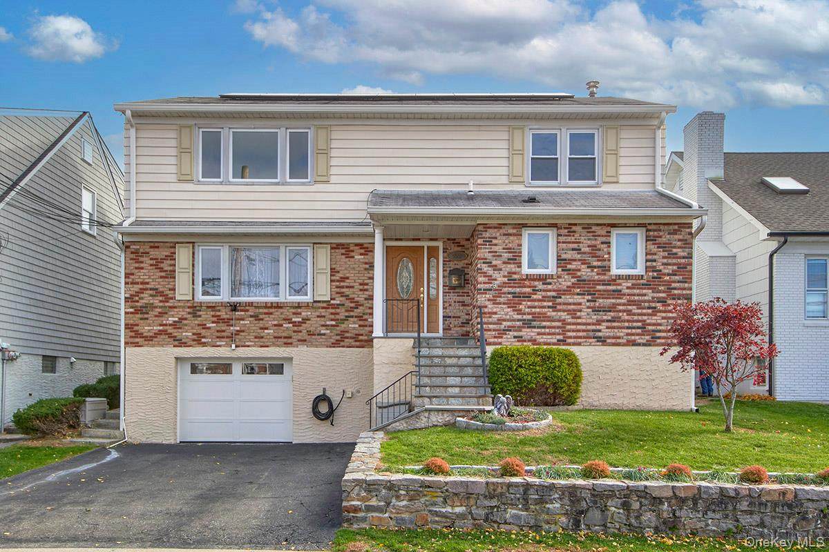 222 Gainsborg Avenue - Photo 1