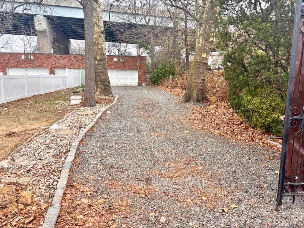 2-07 Parsons Blvd. - Photo 1