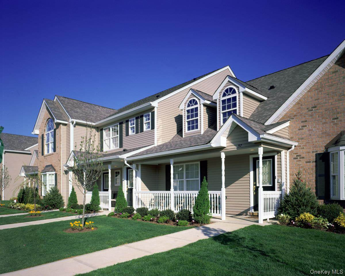 14 Village Green Drive - Photo 1