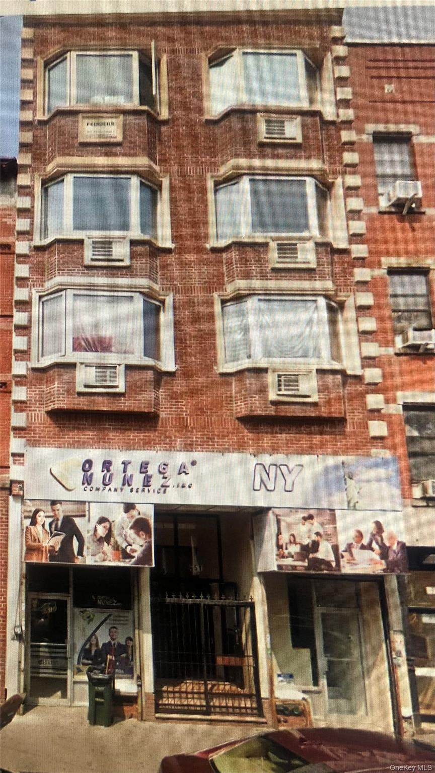 651 Courtlandt Avenue - Photo 1