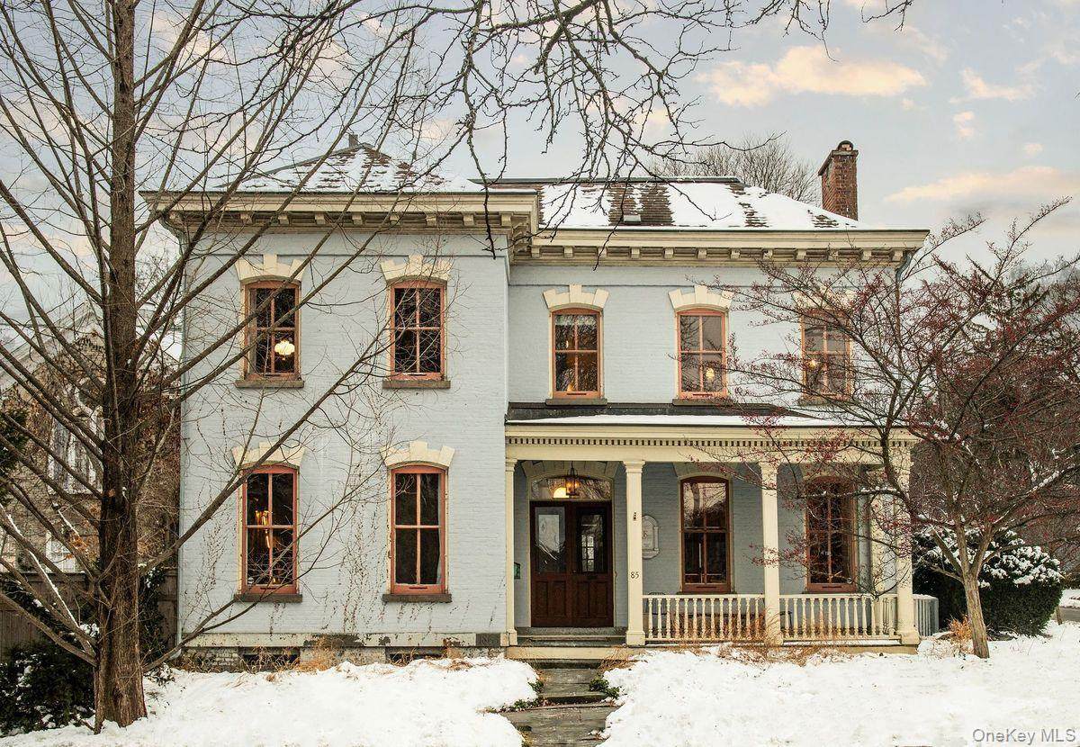 85 Wurts Street - Photo 1