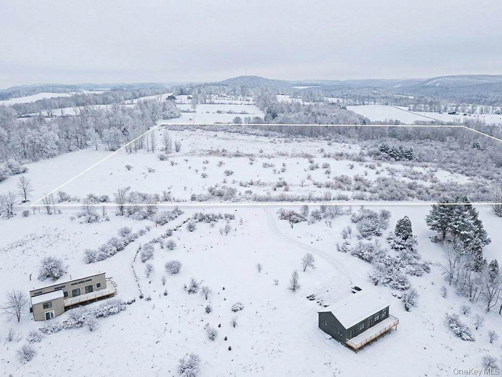 625 Beechwoods Road - Photo 1